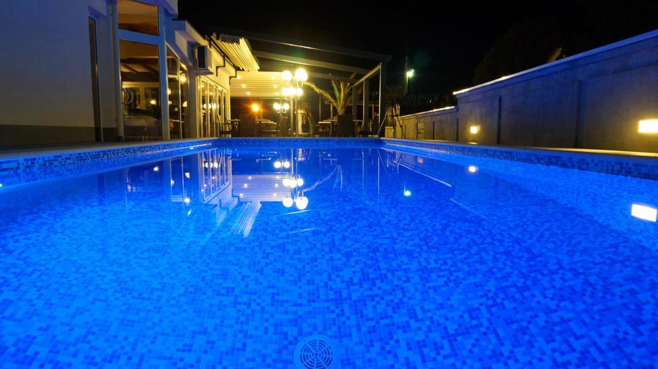 Apartments Paradiso Vir Zewnętrze zdjęcie